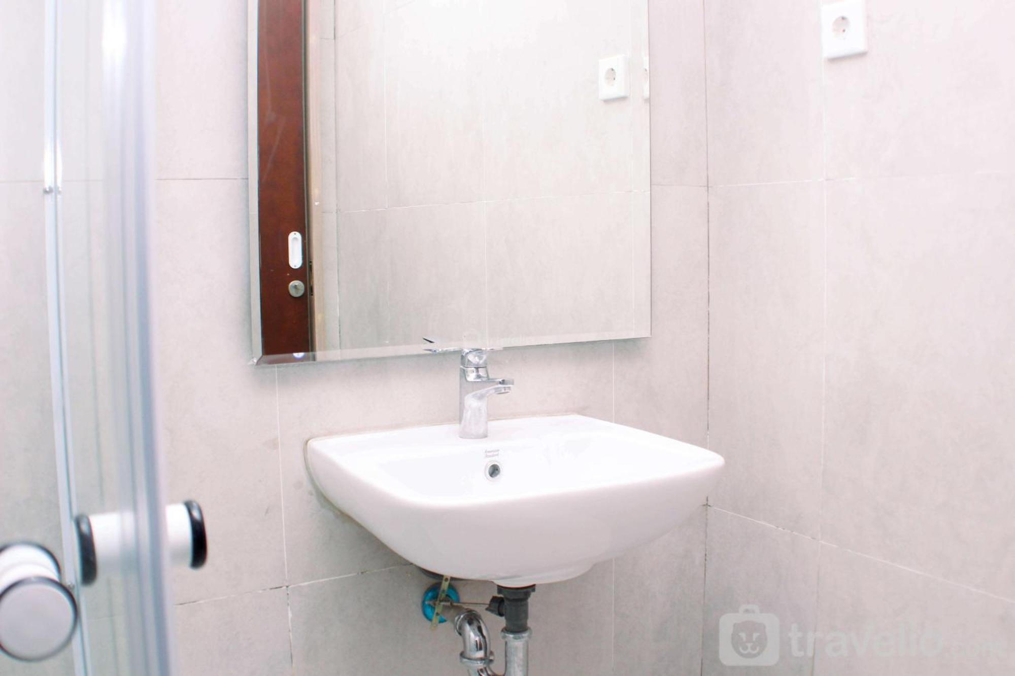 Comfort 2br At Pollux Chadstone By Travelio * Bekasi