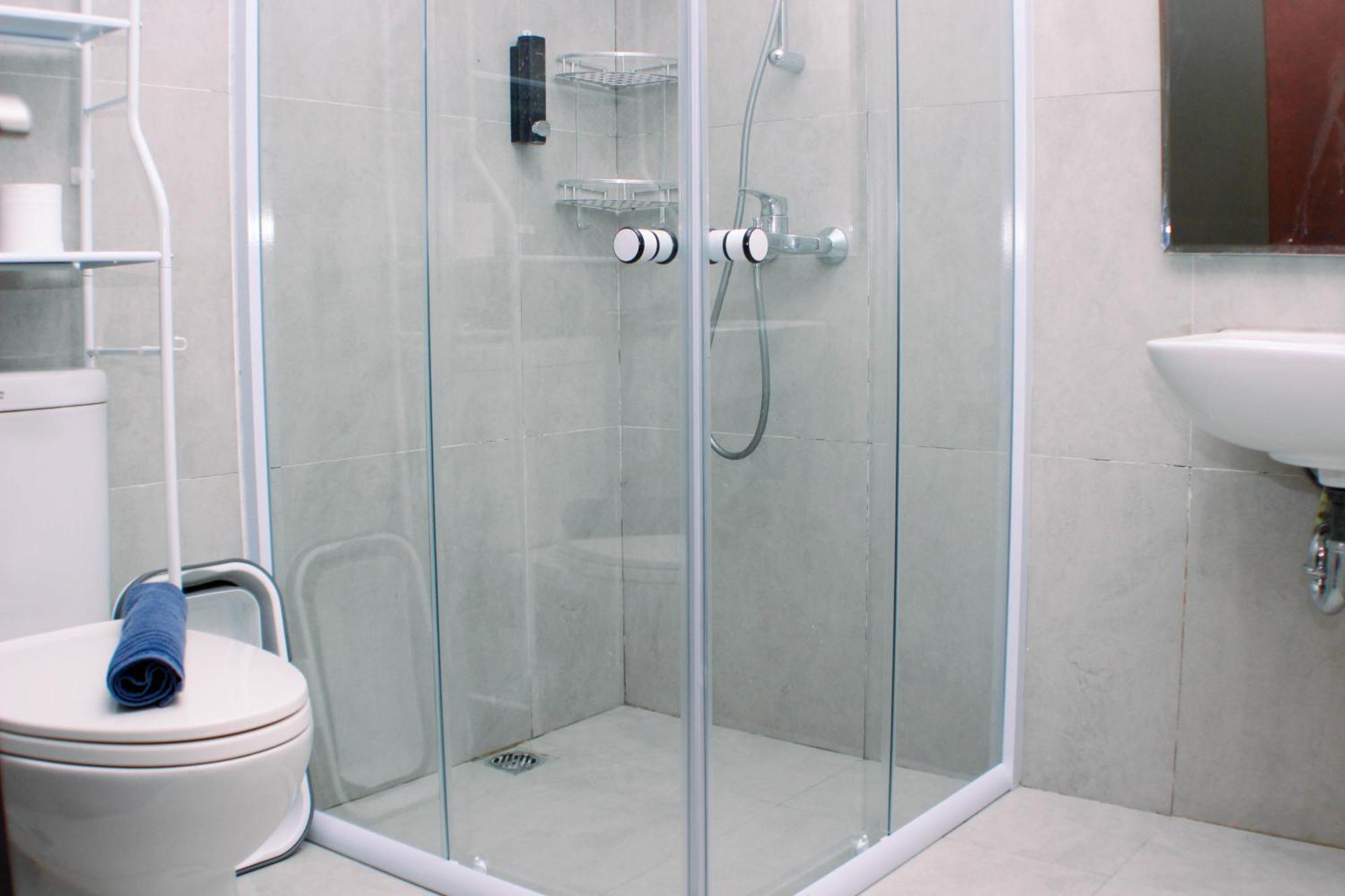 Comfort 2br At Pollux Chadstone By Travelio