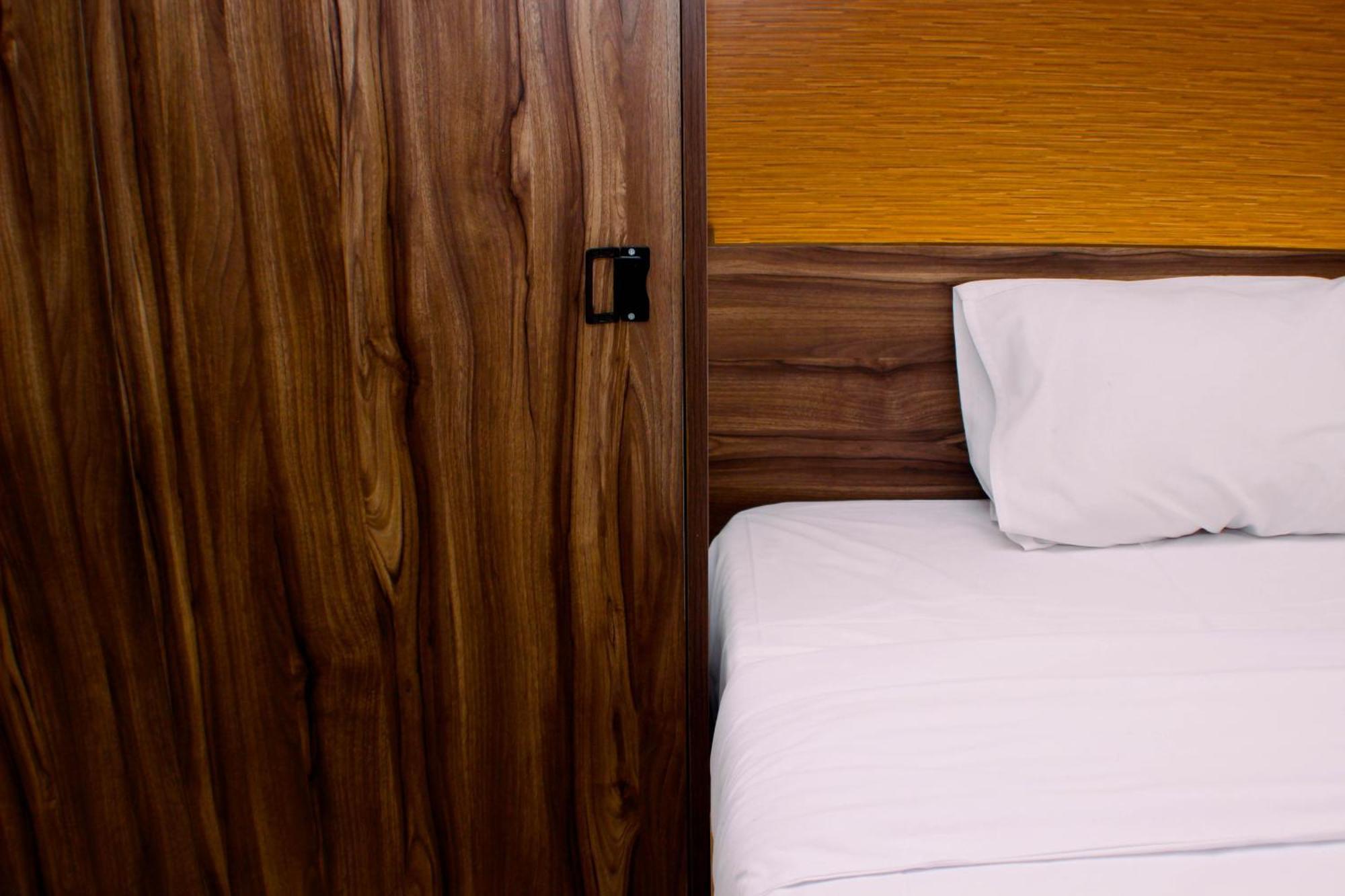 Apartemen Comfort 2br At Pollux Chadstone By Travelio